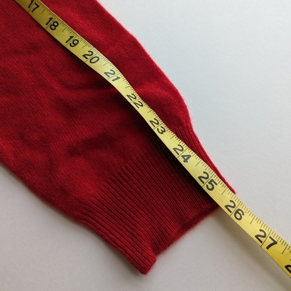 Club Room Mens Cashmere Knit Winter Sweater Long Sleeve V Neck Crimson Red- sz L - Picture 7 of 7